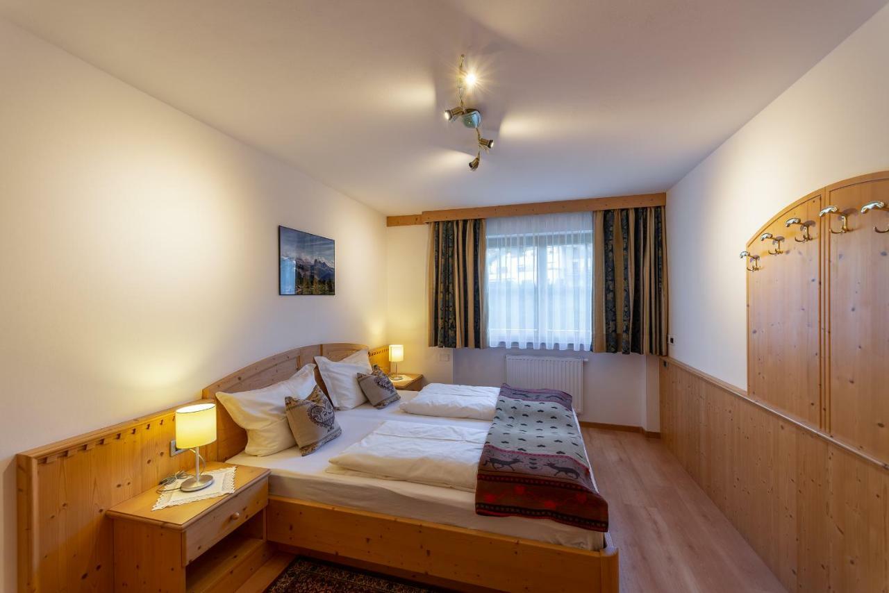 Artitsch Lejlighed Santa Cristina Val Gardena Eksteriør billede