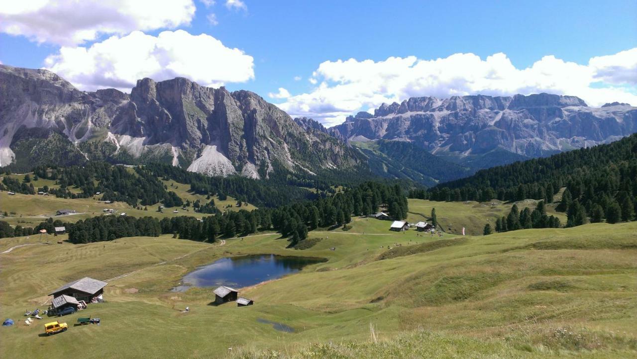 Artitsch Lejlighed Santa Cristina Val Gardena Eksteriør billede